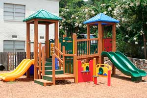 2-5 age group play set image